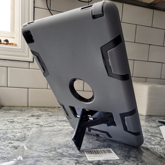 iPad Air 2 Case - Picture 3 of 5